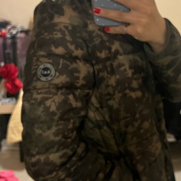 Coat - Picture 3 of 4